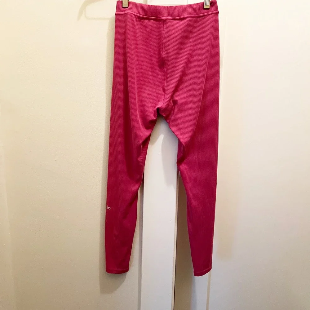 Alo Yoga Ribbed‎ Blissful 7/8 Leggings Medium Pink High Rise Activewear Casual